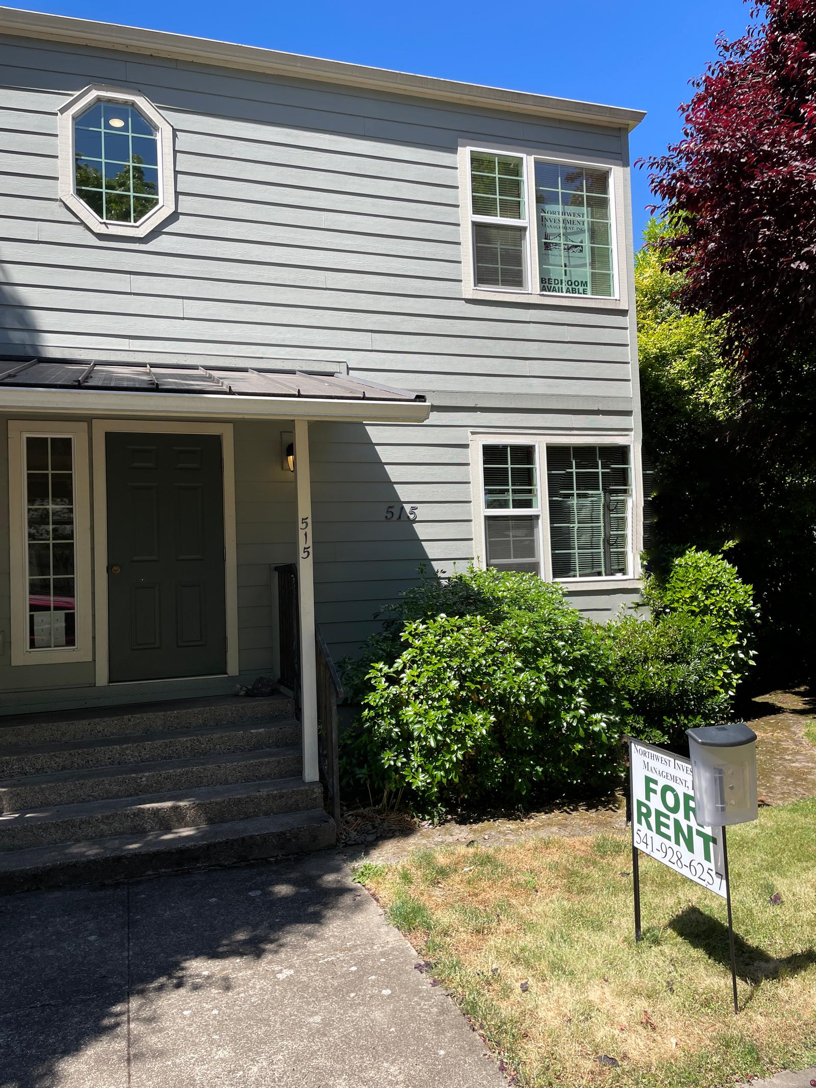 515 Sixth Ave SE #3, Albany